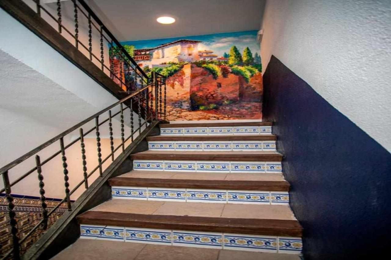 Hostal Viena Plaza Nueva Гранада Экстерьер фото