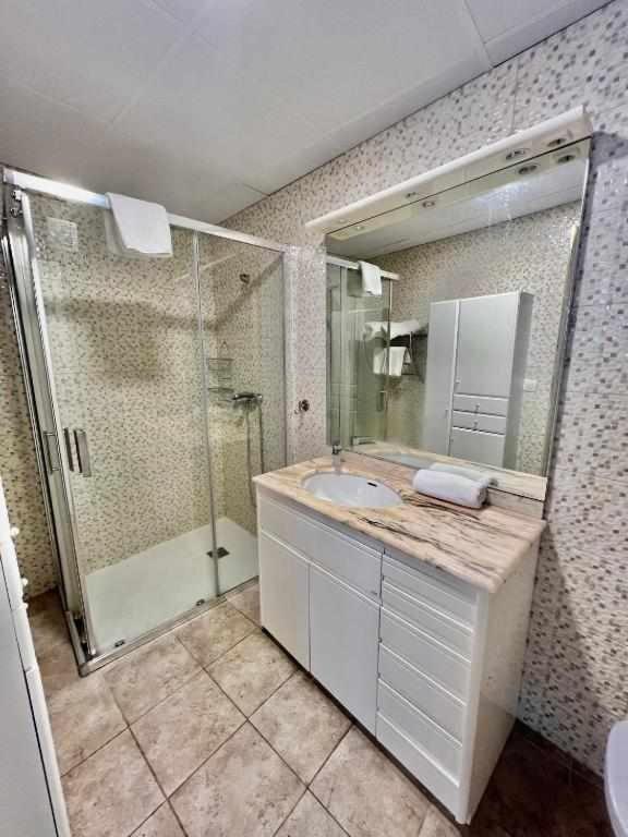 Hostal Viena Plaza Nueva Гранада Экстерьер фото