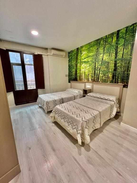 Hostal Viena Plaza Nueva Гранада Экстерьер фото